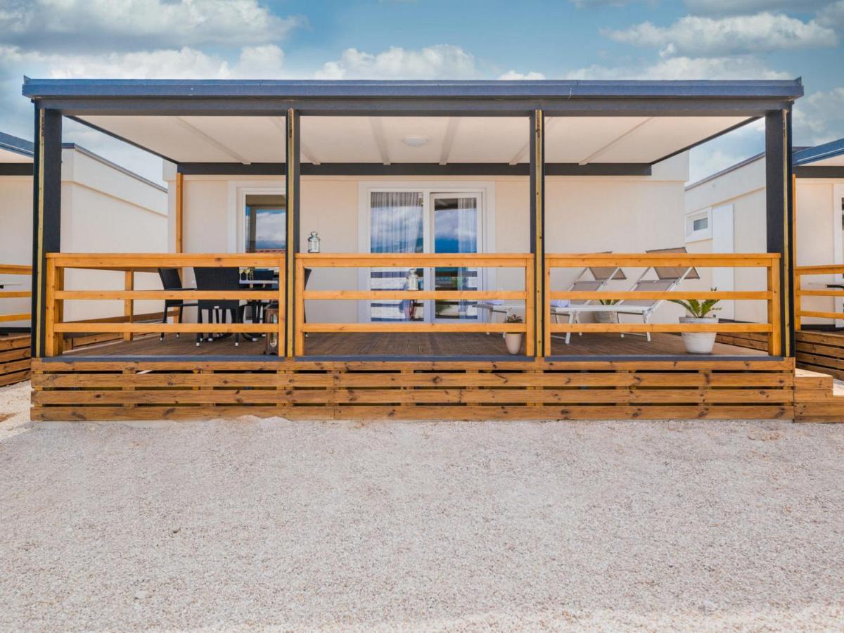 Seaside Mobile By Interhome